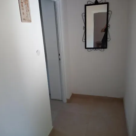 Balassa House Appartement *