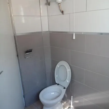 Balassa House Apartmán *