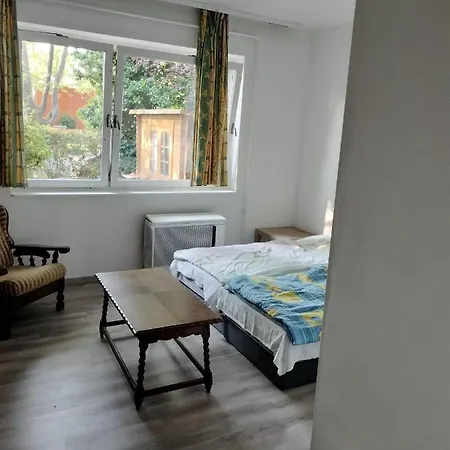 Balassa House Apartmán *