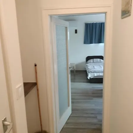 Balassa House Apartmán *