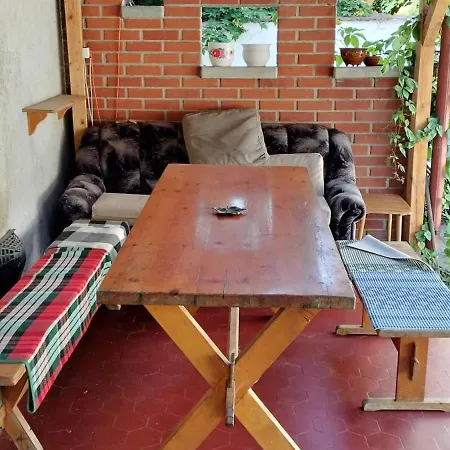 Balassa House Apartmán *